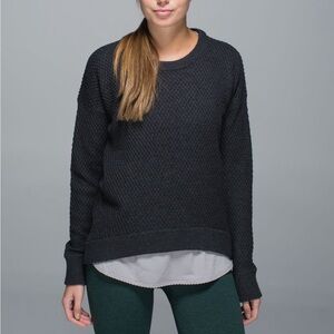 Lululemon Yogi Crew Sweater Heathered Black Gray Merino Wool Knit Size 6